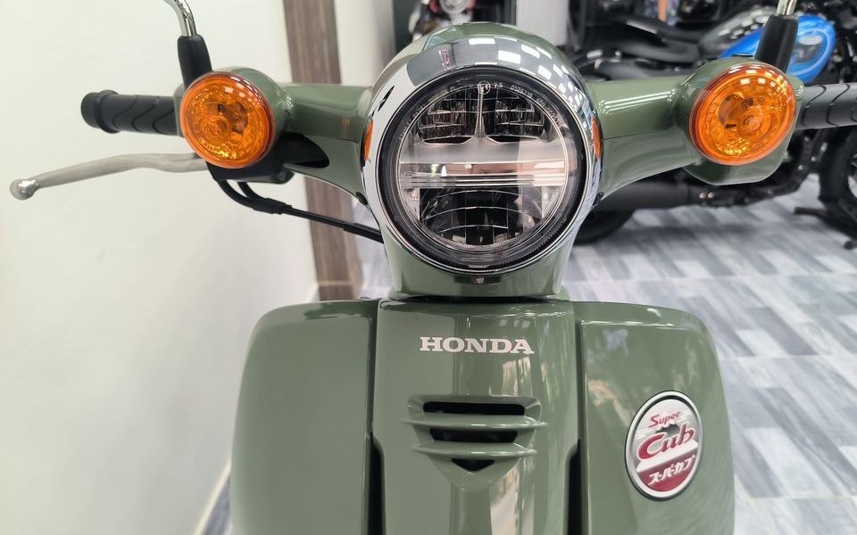 Huyền thoại xe số 110cc của Honda về Việt Nam có giá bao nhiêu mà sales team của Wave Alpha, Future liệt vào đối thủ đáng gờm?