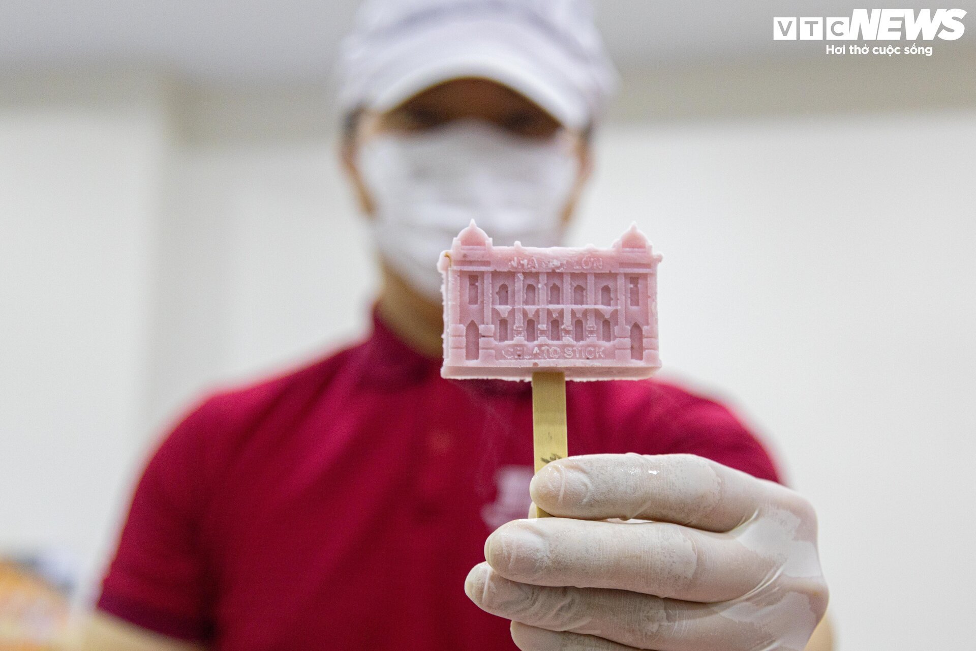 Cận cảnh quy trình làm kem 3D tạo hình 11 địa danh nổi tiếng ở Hà Nội - Ảnh 15.