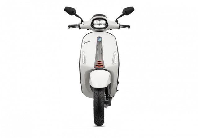 Cận cảnh xe ga 155cc mới siêu đẹp, kiểu dáng cổ điển, trang bị đỉnh cao, Honda SH đắt đỏ dễ bị lãng quên- Ảnh 3.