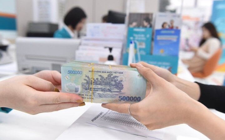 Thêm loạt ngân hàng tăng lãi suất: Gửi 500 triệu ở MBBank, TPBank nhận lãi bao nhiêu là nhiều nhất?