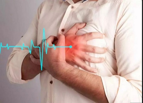 Bệnh tim có thể để lại nhiều biến chứng nguy hiểm nếu như không được thăm khám và điều trị kịp thời.