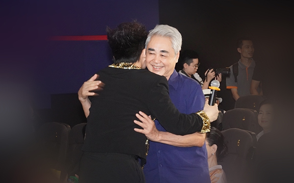 tung-duong-2-17186750074391671179821-0-0-375-600-crop-171867520857465982876.jpg
