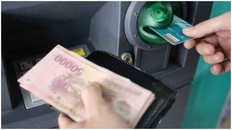 Làm cách nào khi rút tiền ATM không nhả tiền dù tài khoản đã bị trừ?- Ảnh 3.