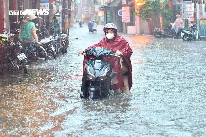 Hà Nội sắp triển khai dự án bể điều tiết ngầm chống ngập tại quận Hoàn Kiếm - Ảnh 1.