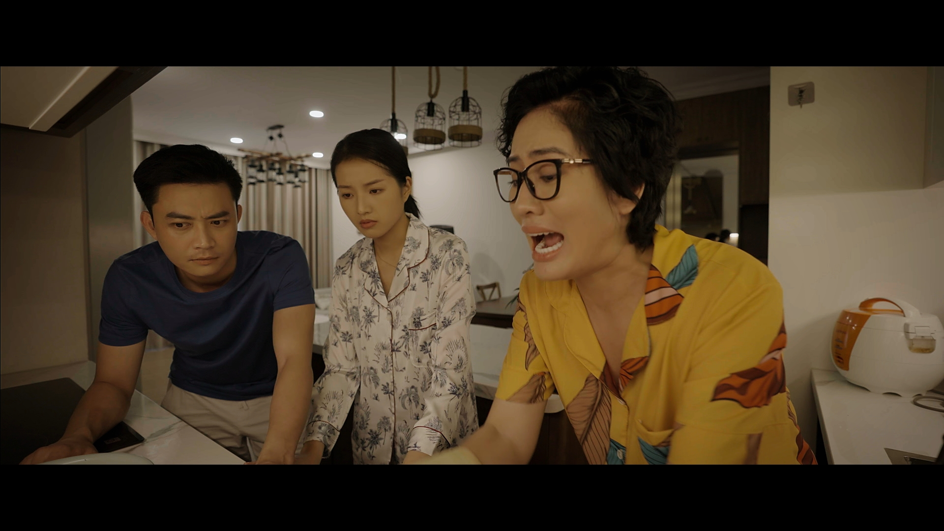 'Sao Kim bắn tim Sao Hỏa' nối sóng phim 'Người một nhà'- Ảnh 5.