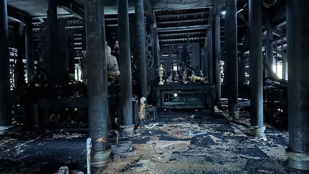 Cháy chùa Thuyền Lâm ở Huế, 200m2 chính điện bị thiêu rụi - Ảnh 3.