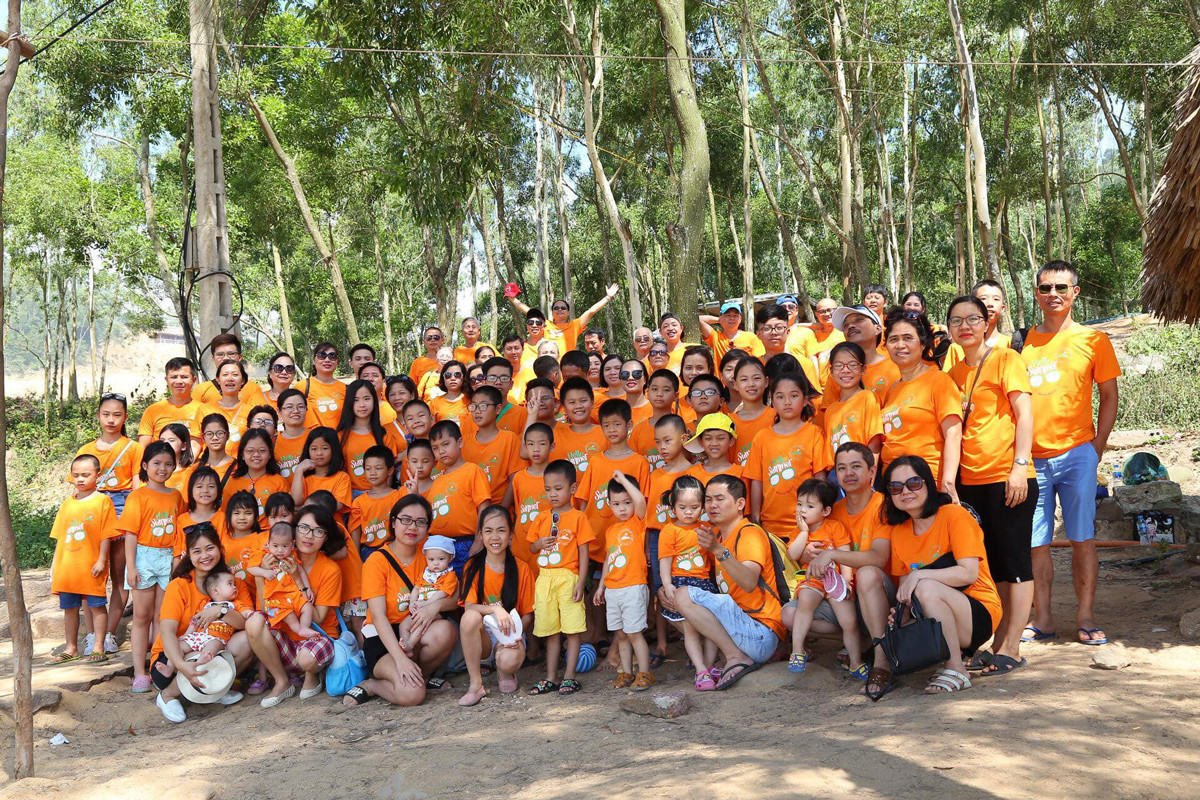 Đại gia đình ở Hà Nội có hơn 300 người, mỗi lần đi chơi tưởng cả công ty - Ảnh 7.