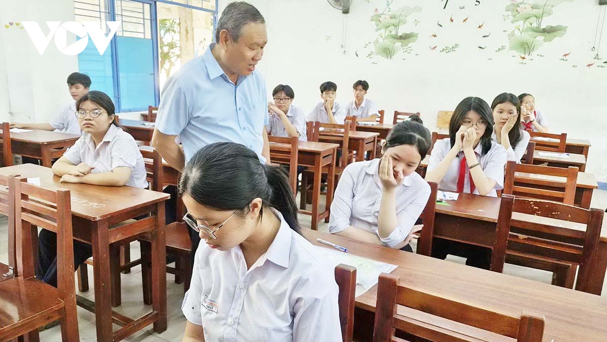 Kỳ thi vào lớp 10 THPT ở Đà Nẵng, 315 thí sinh vắng thi - Ảnh 2.
