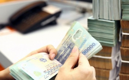 Mức thưởng huy hiệu Đảng l&ecirc;n tới 35 triệu khi tăng lương cơ sở từ 1/7