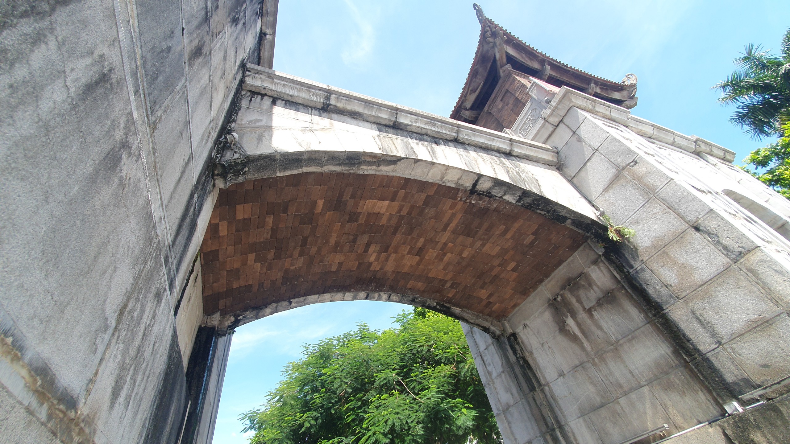 Cổng tam quan cố đô Hoa Lư có gì đặc biệt?- Ảnh 4. Cổng tam quan cố đô Hoa Lư có gì đặc biệt?- Ảnh 4.