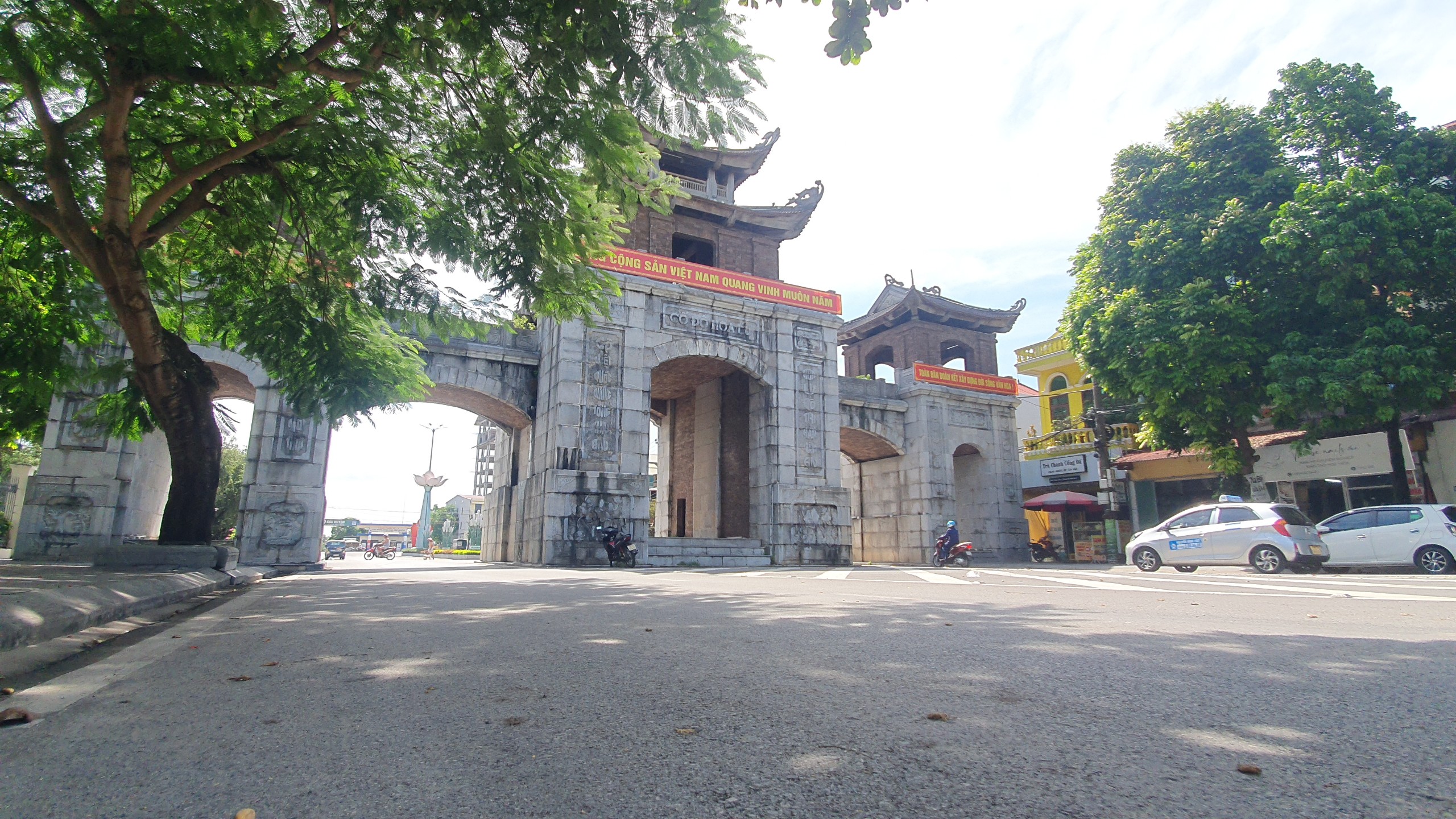 Cổng tam quan cố đô Hoa Lư có gì đặc biệt?- Ảnh 3. Cổng tam quan cố đô Hoa Lư có gì đặc biệt?- Ảnh 3.