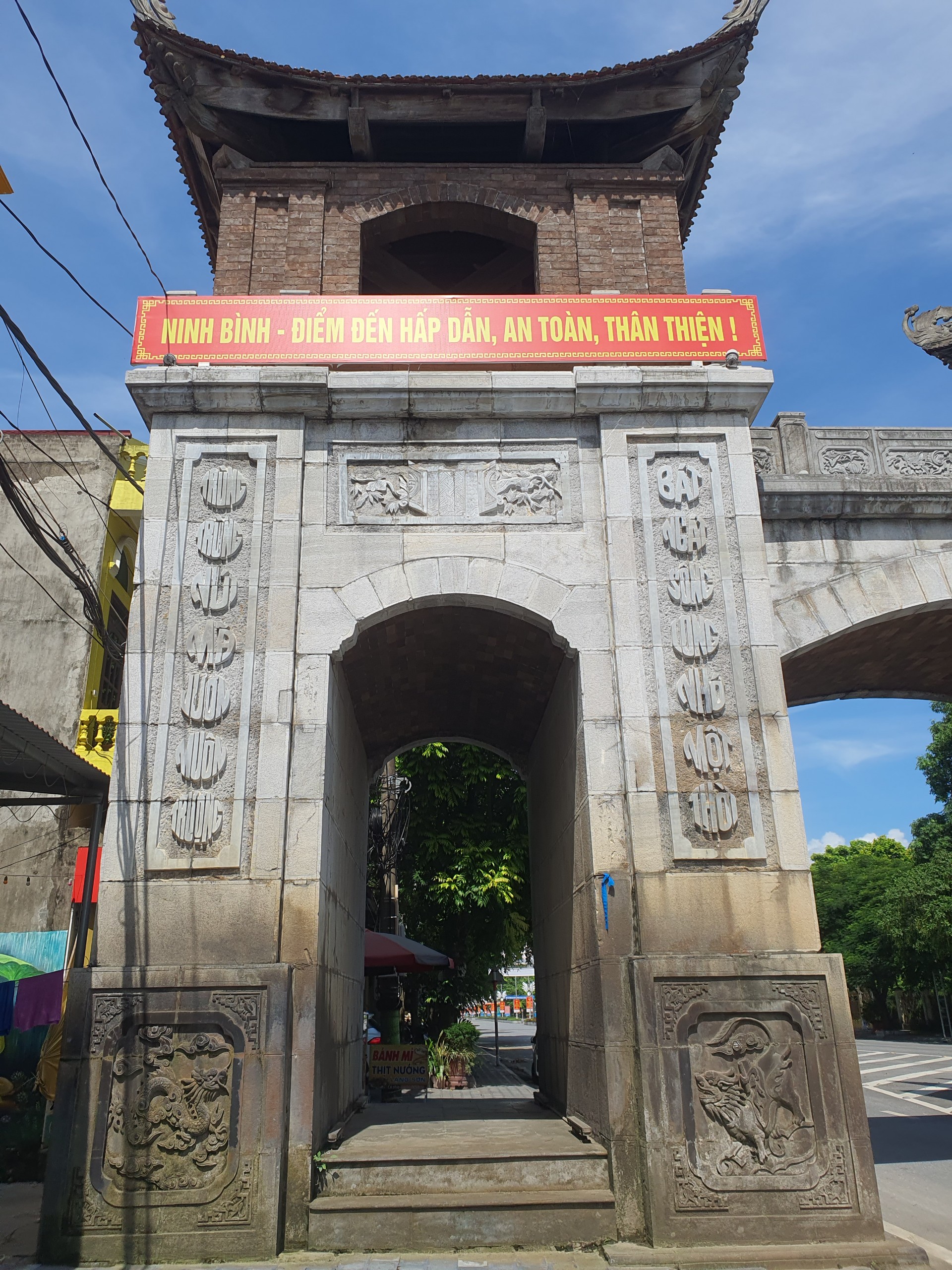 Cổng tam quan cố đô Hoa Lư có gì đặc biệt?- Ảnh 22. Cổng tam quan cố đô Hoa Lư có gì đặc biệt?- Ảnh 22.