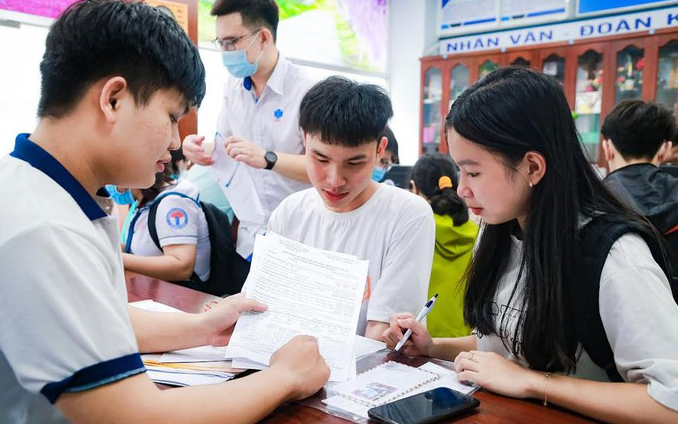 Trường Đại học Khoa học Xã hội và Nhân văn công bố điểm sàn 2026 - Ảnh 4.