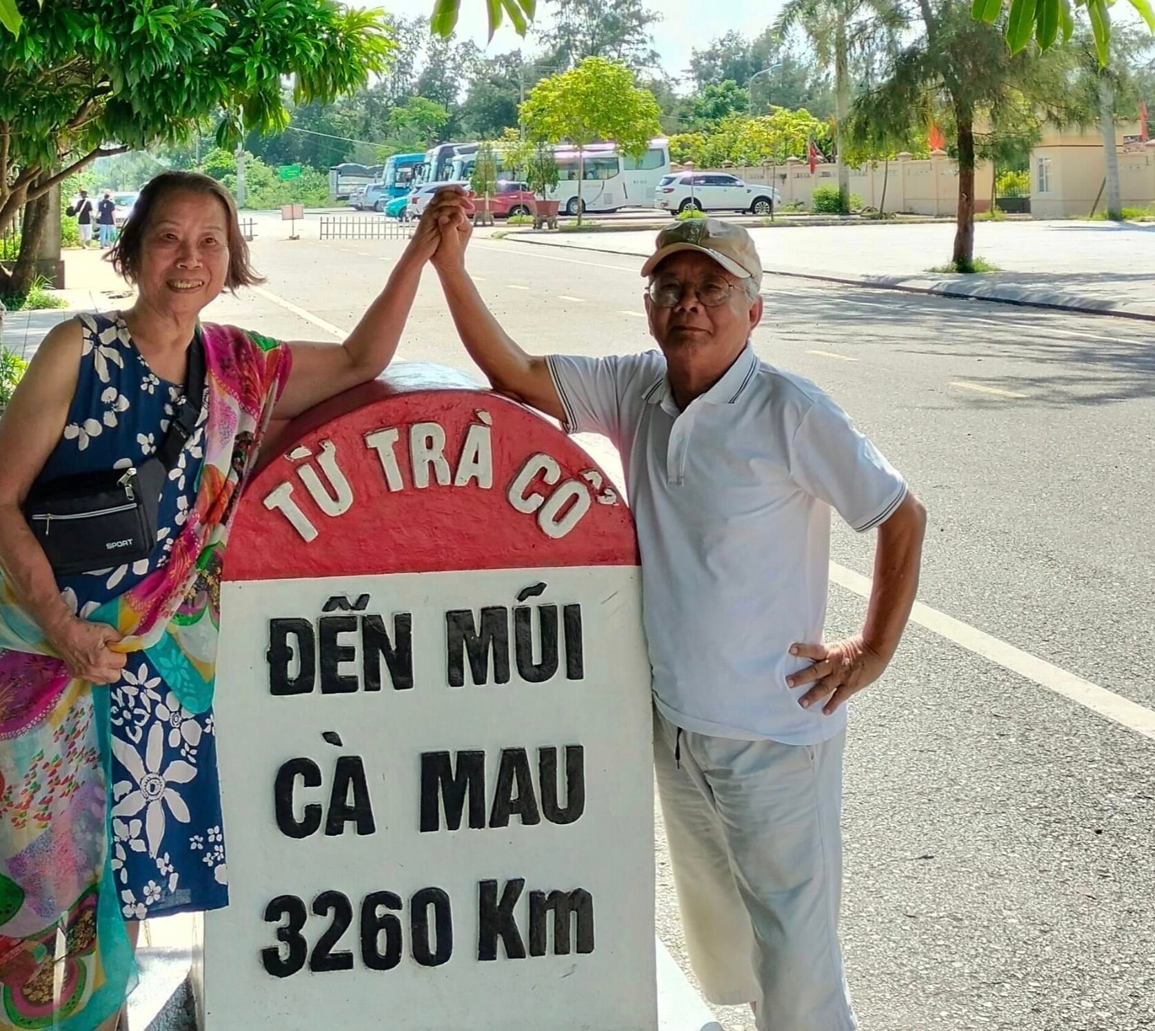 Chuyện tình 'ngọt đến sâu răng' của hai cụ già U90 yêu nhau qua mạng - Ảnh 10.