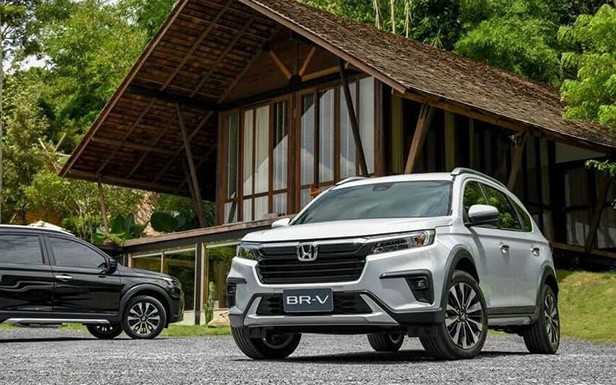 Giá lăn bánh Honda BR-V 2024 mới nhất ưu đãi cực lớn, Suzuki XL7, Mitsubishi Xpander lo sốt vó đua chạy doanh số