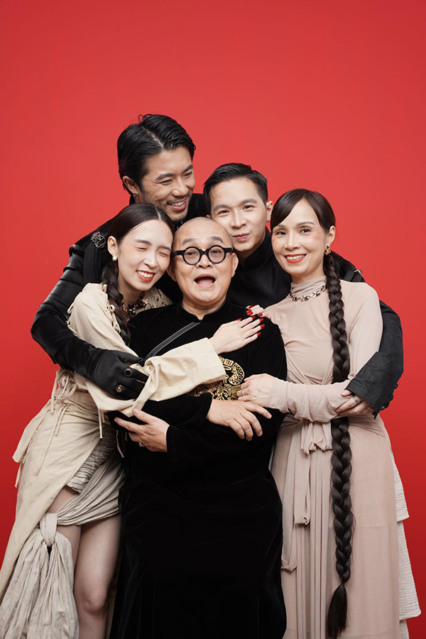 Tuổi xế chiều sống bên biệt phủ của nam NSƯT chèo mang danh 'vua hề' nức tiếng miền Bắc- Ảnh 9.