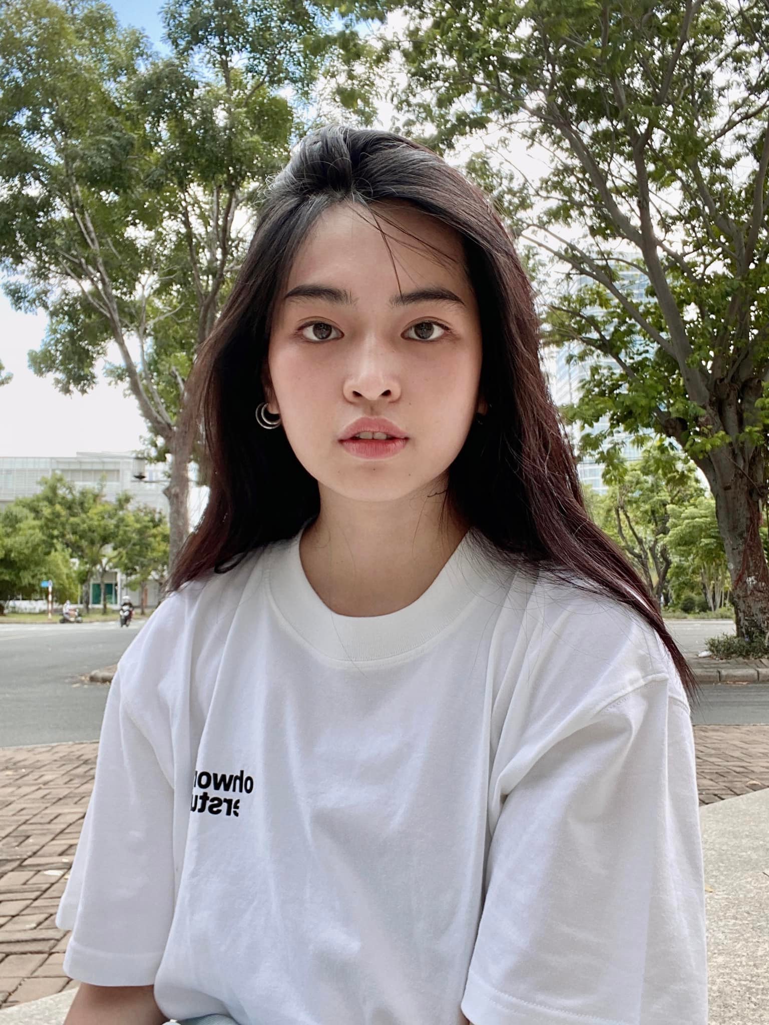 Khánh Vân 'Mắt biếc' xin lỗi- Ảnh 1.