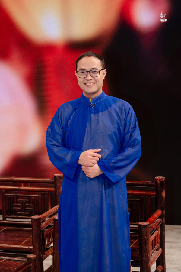 Đời thực của nam NSƯT chèo thường đóng phim hot của VFC: Có vợ làm hậu phương, thấu hiểu, chia sẻ- Ảnh 4.