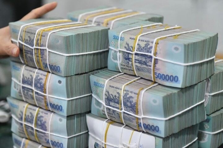 Có 200 triệu đồng gửi ở Agribank, BIDV hay Vietcombank để hưởng lãi suất cao nhất? - Ảnh 2.