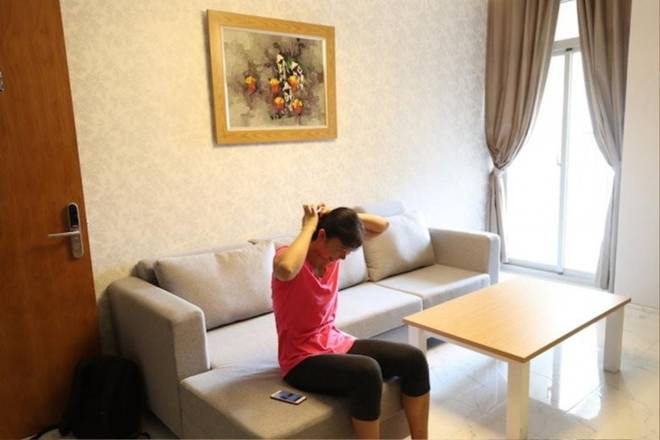 Ánh Viên diện đầm trễ vai, đi giày cao gót lập tức bị chê, hiện sở hữu cơ ngơi thế nào?- Ảnh 11.