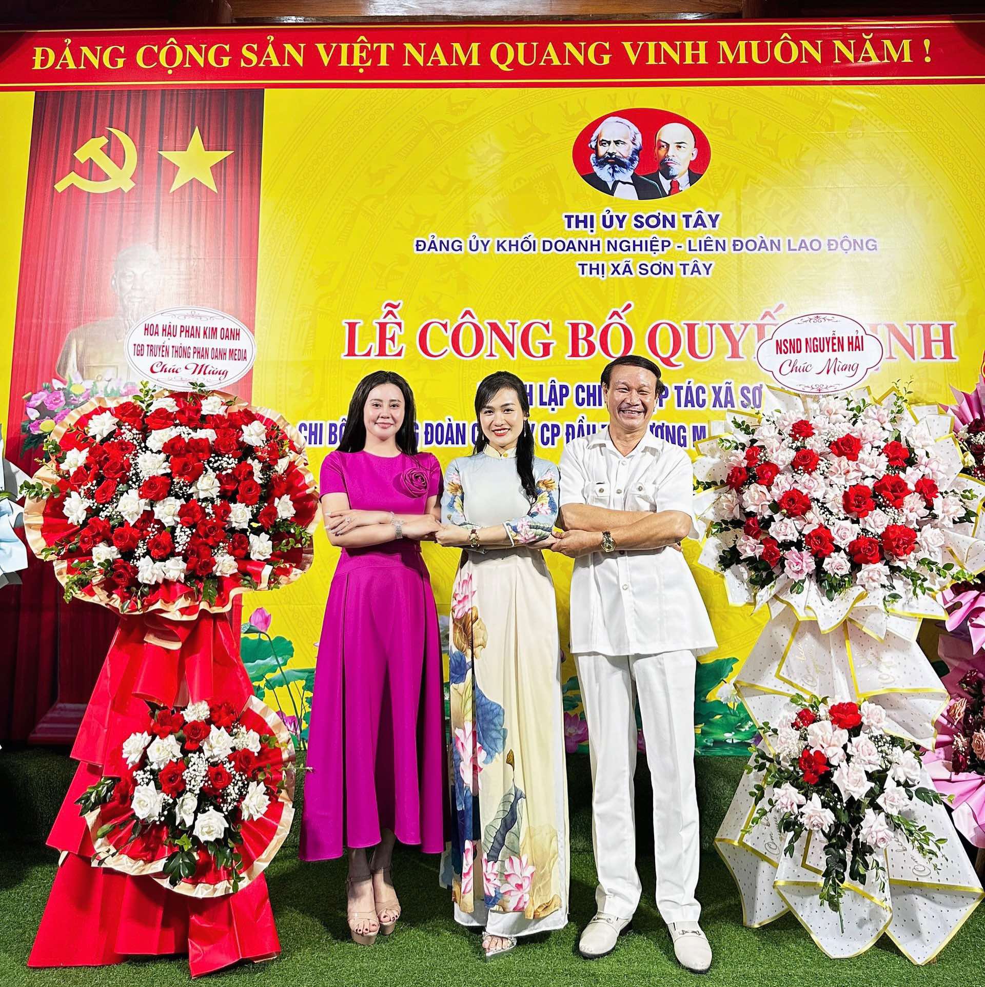 NSND Nguyễn Hải chúc mừng Mrs Earth Vietnam 2024 Vũ Hoa 'lên chức'- Ảnh 2.