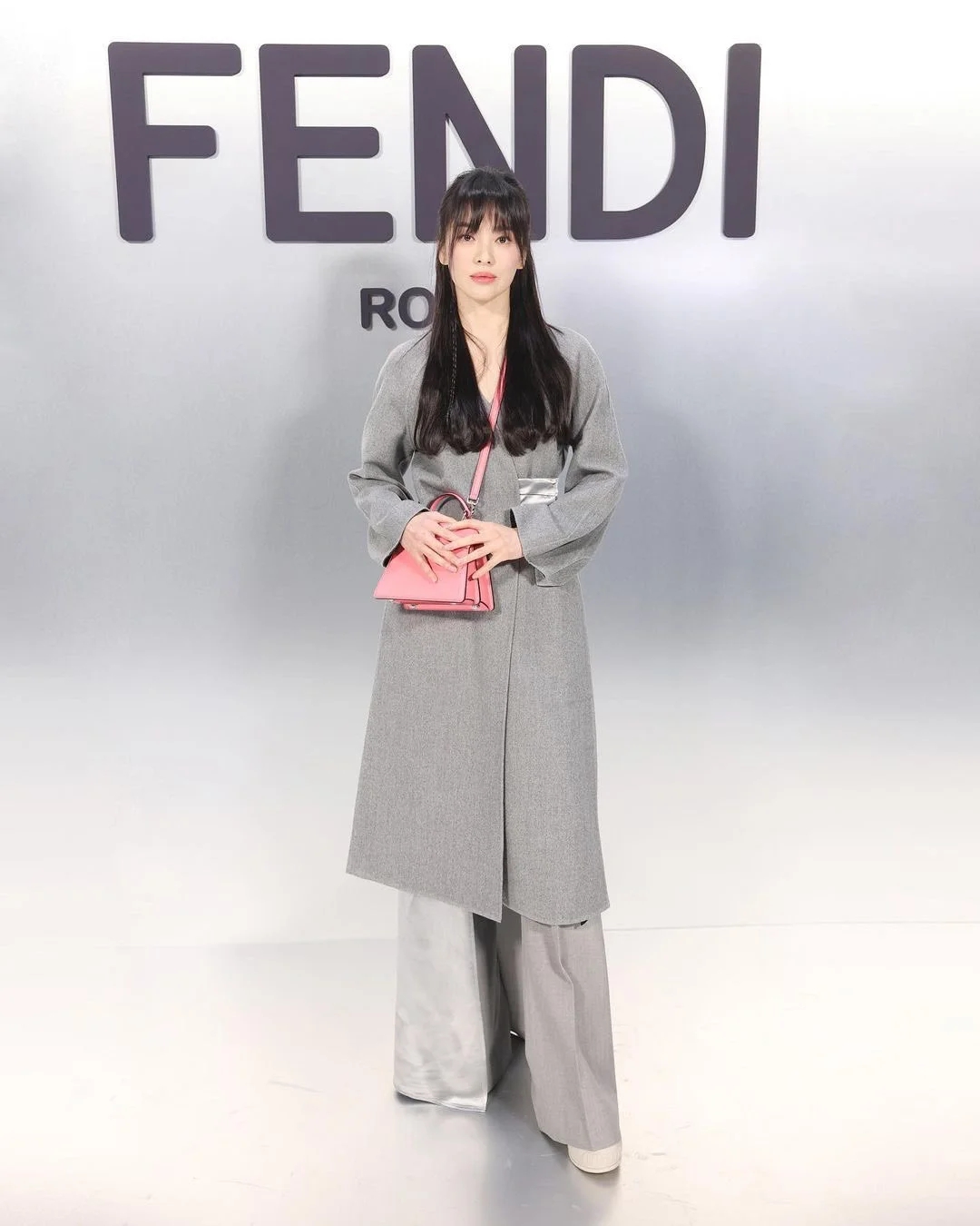 Song Hye Kyo dự show Fendi: Lần nào cũng đẹp xuất sắc trừ 2 lần- Ảnh 7.