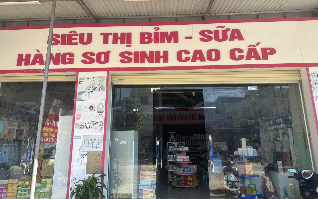 Tự ý gắn mác 'siêu thị bỉm sữa, hàng sơ sinh' để hút khách, một cơ sở kinh doanh bị xử phạt