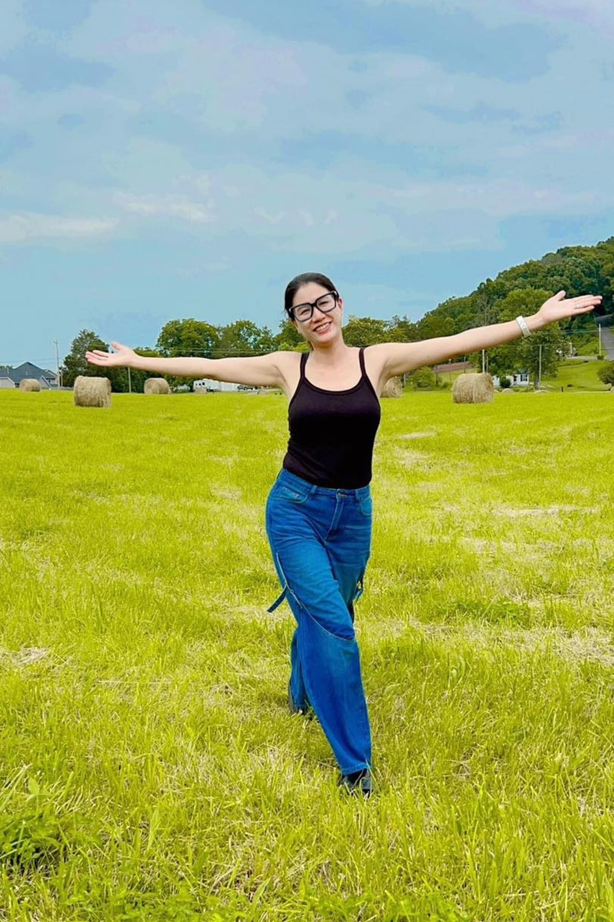 Trang Trần kh&oacute; chịu khi sống c&ugrave;ng mẹ chồng, ở nh&agrave; c&oacute; 5 gi&uacute;p việc giờ sang Mỹ bị ch&ecirc; bừa bộn - Ảnh 13.