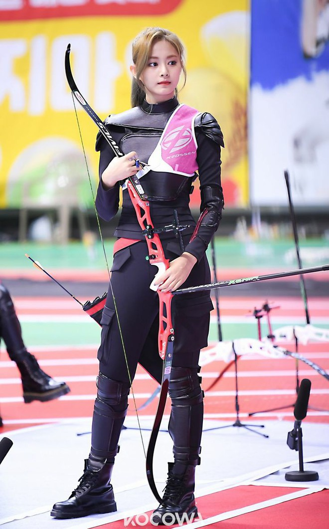 7 nữ thần Kpop bùng nổ visual khi thi đấu thể thao, làm idol hay VĐV thì cũng nổi bần bật- Ảnh 4. 7 nữ thần Kpop bùng nổ visual khi thi đấu thể thao, làm idol hay VĐV thì cũng nổi bần bật- Ảnh 4.