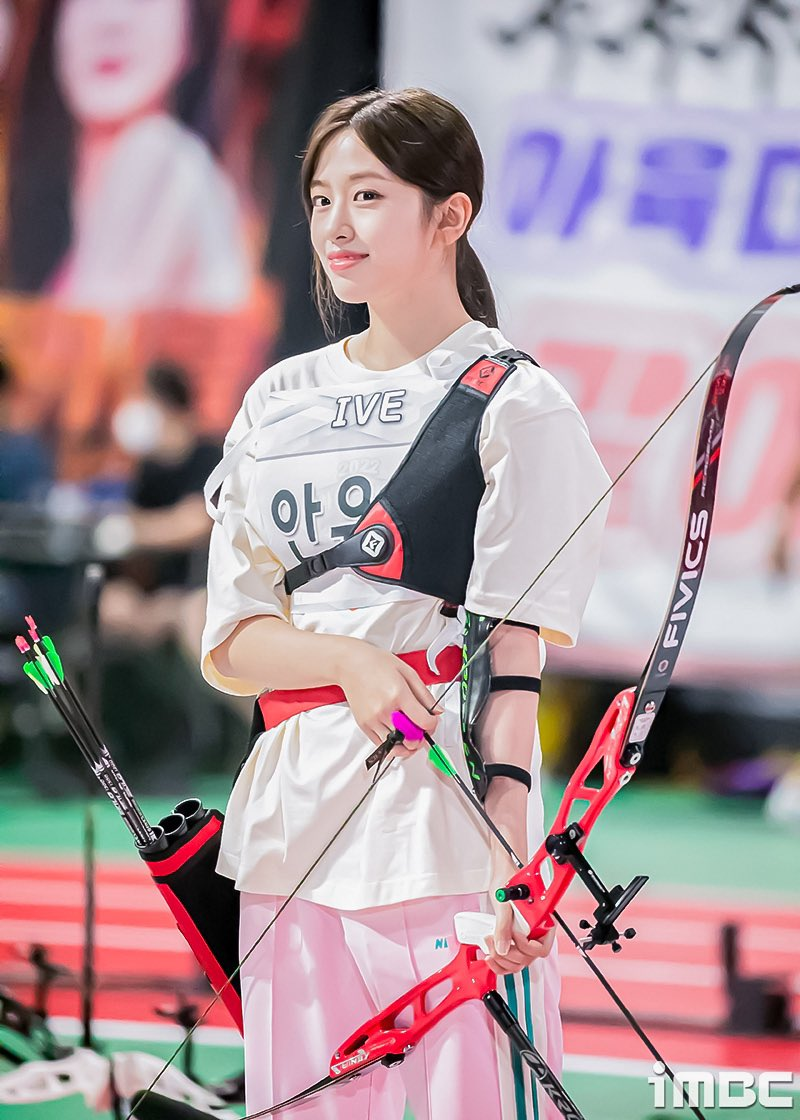 7 nữ thần Kpop bùng nổ visual khi thi đấu thể thao, làm idol hay VĐV thì cũng nổi bần bật- Ảnh 18. 7 nữ thần Kpop bùng nổ visual khi thi đấu thể thao, làm idol hay VĐV thì cũng nổi bần bật- Ảnh 18.