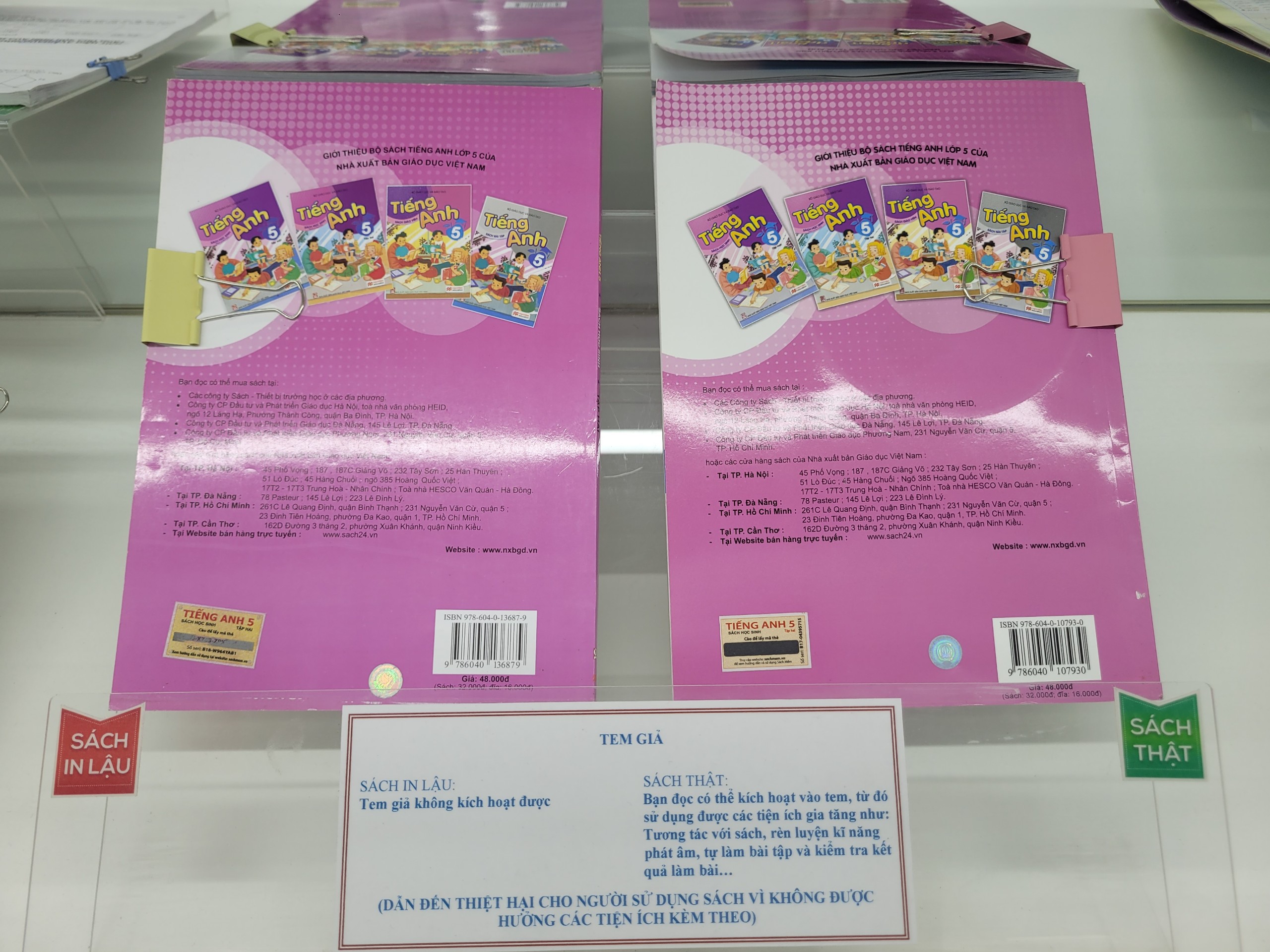 8 cách nhận diện sách giáo khoa, vở, đồ dùng học tập thật - giả trước thêm năm học mới- Ảnh 11.