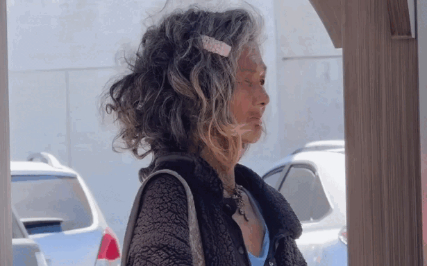 12-1724238861167909820899-0-19-384-634-crop-17242389798032029172589.gif