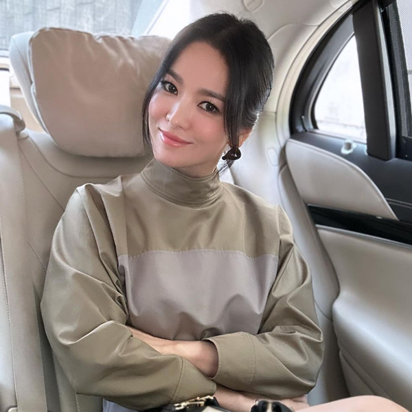 Một loại mặt nạ dễ làm, rẻ tiền được Song Hye Kyo tận dụng dưỡng da cực hiệu quả- Ảnh 4.