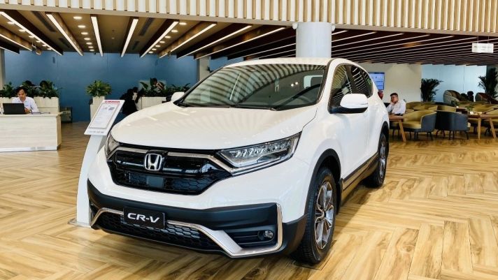 Giá lăn bánh Honda CR-V mới nhất giảm giá cực rẻ lại kèm ưu đãi sốc, Mazda CX-5 dễ bị soán ngôi doanh số - Ảnh 2.