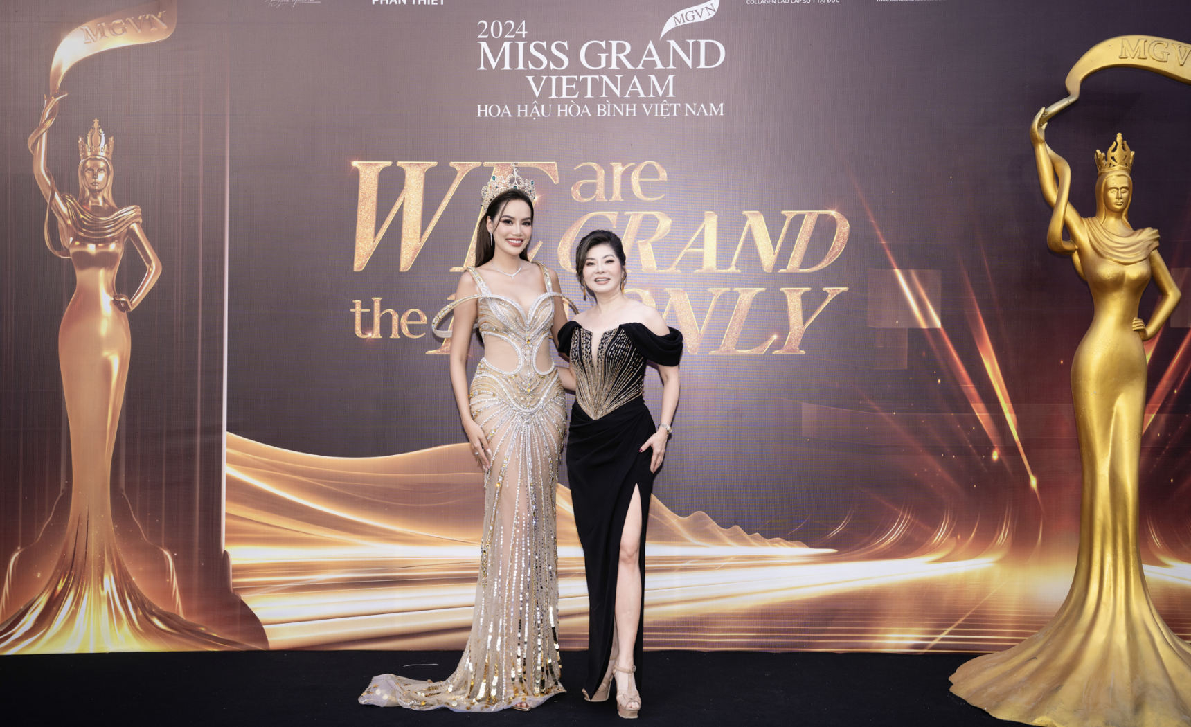 2 nam thần 'Đảo thiên đường' hội ngộ dàn Hoa - Á hậu trên thảm đỏ chung kết Miss Grand Vietnam 2024- Ảnh 2.