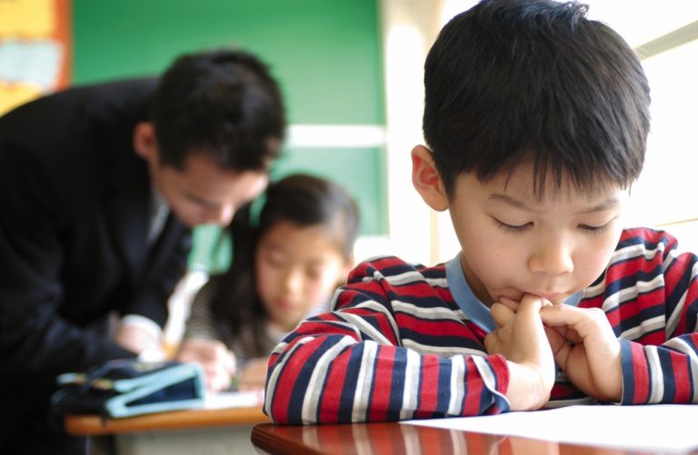 japanese-boy-in-class-1-1-1722695622460664336920-1722758401753-172275840192391680546.jpg