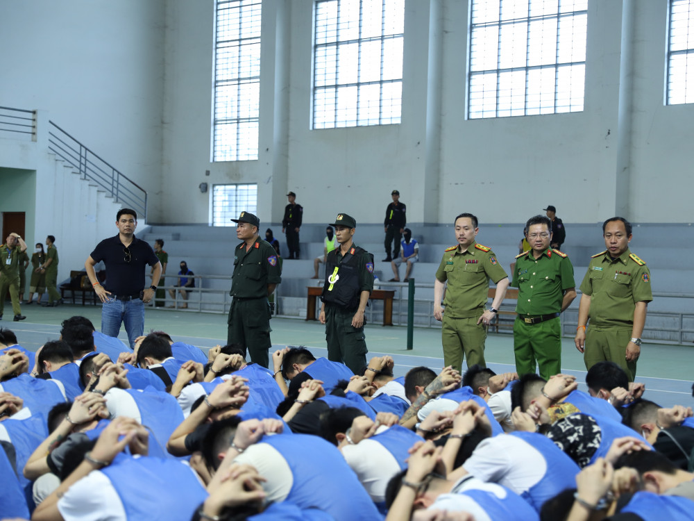 Hành trình 'cất vó' 155 đối tượng lừa đảo ở Tam Giác Vàng- Ảnh 4. Hành trình 'cất vó' 155 đối tượng lừa đảo ở Tam Giác Vàng- Ảnh 4.