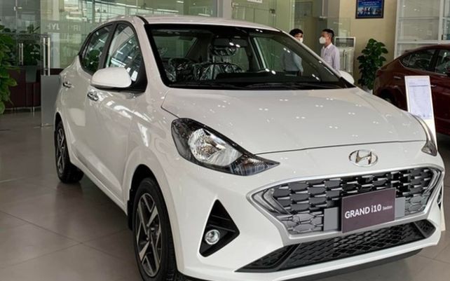 Giá lăn bánh Hyundai Grand i10 mới nhất đang giảm sâu, Kia Morning lâm vào thế khó xử về doanh số