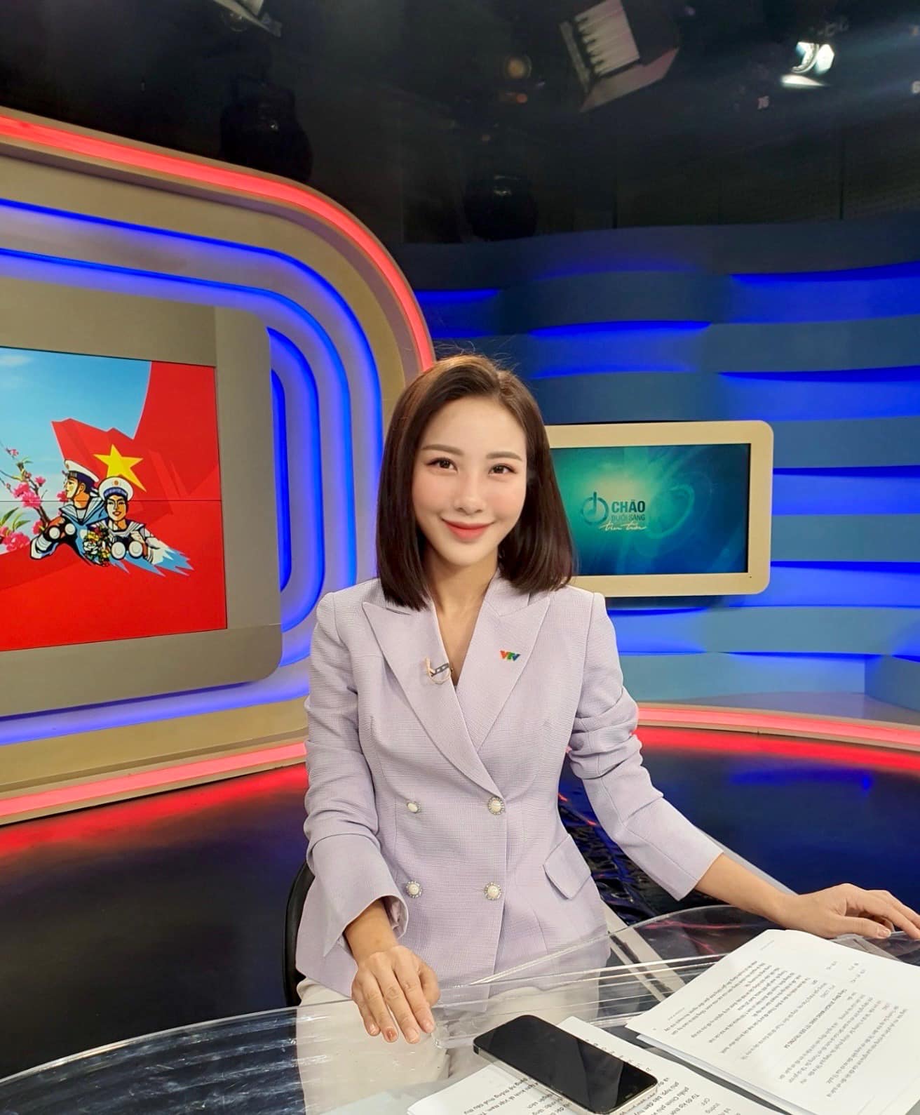 quynh-hoa-vtv-2-17259725906611006501701.jpg