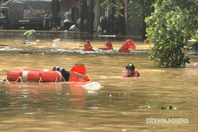 MS 954: Báo Sức khỏe và Đời sống kêu gọi chung tay cứu trợ đồng bào miền Bắc bị ảnh hưởng mưa lũ- Ảnh 5.