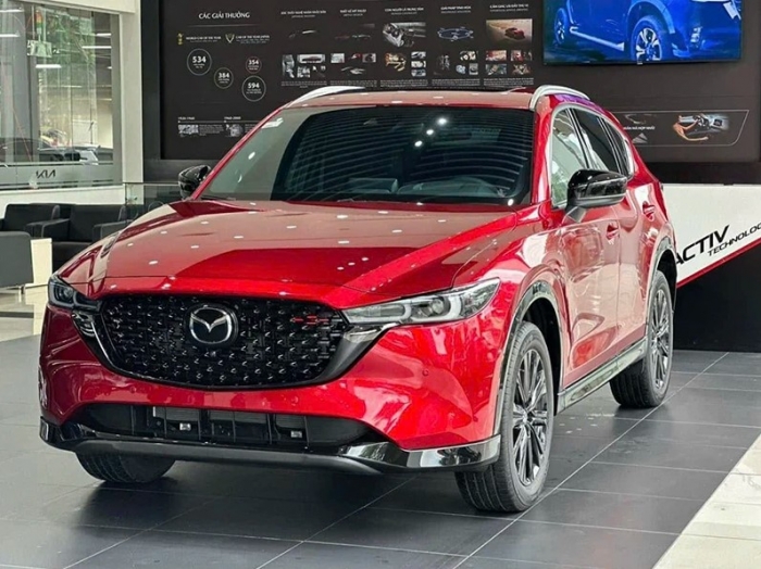 Giá lăn bánh Mazda CX-5 mới nhất giảm siêu rẻ còn kèm ưu đãi, thấp hơn nhiều Honda CR-V, Hyundai Tucson- Ảnh 3.