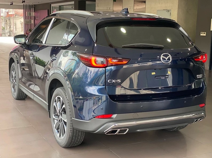 Giá lăn bánh Mazda CX-5 mới nhất giảm siêu rẻ còn kèm ưu đãi, thấp hơn nhiều Honda CR-V, Hyundai Tucson- Ảnh 5.