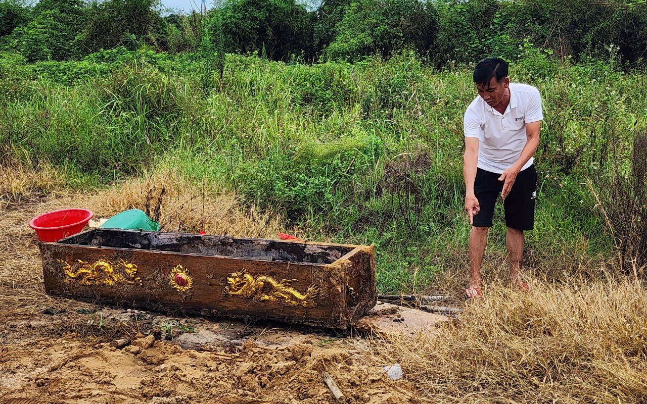 Lý do đối tượng đào mộ, trộm hài cốt gây ‘rúng động’ vùng quê?