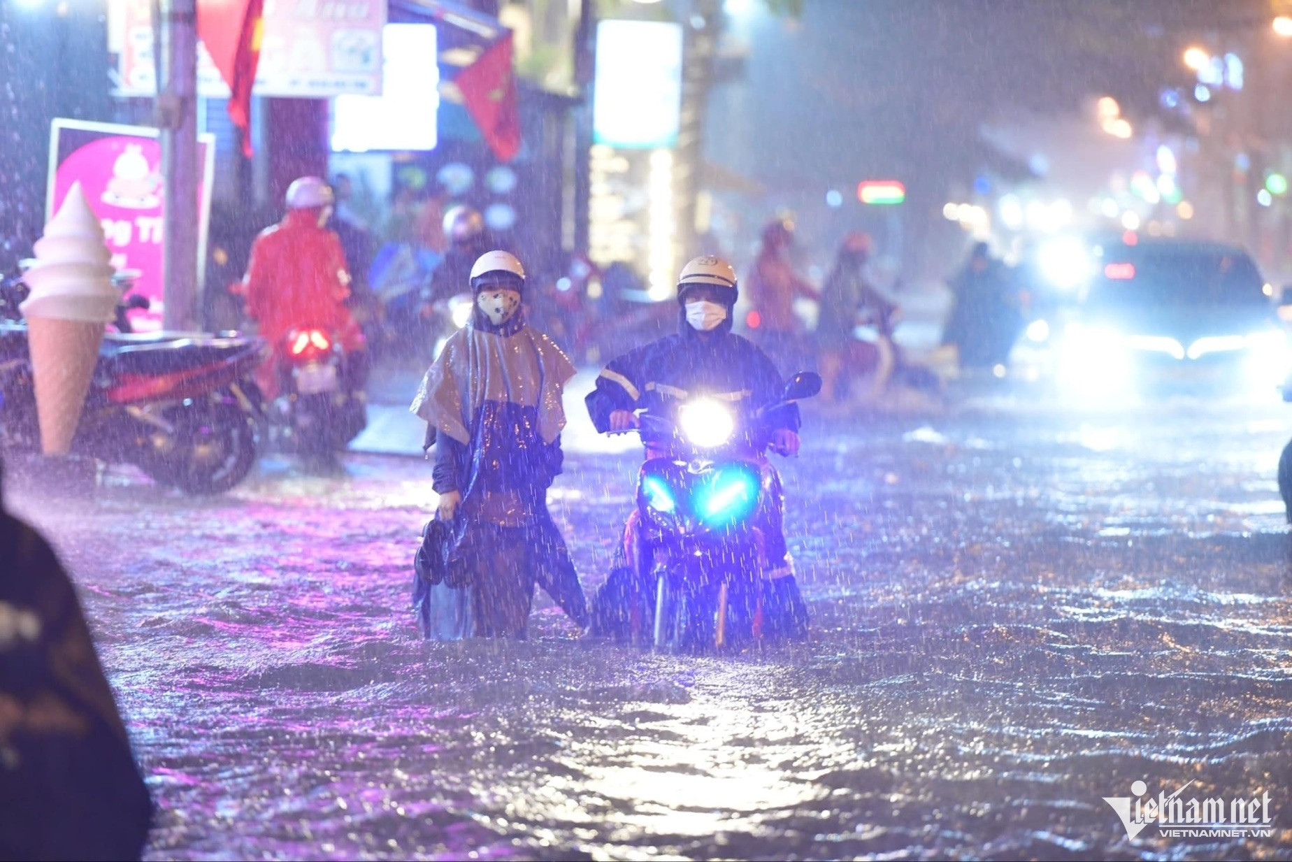 'Miền Nam sắp đón bão' là tin đồn thất thiệt, gây hoang mang - Ảnh 1.