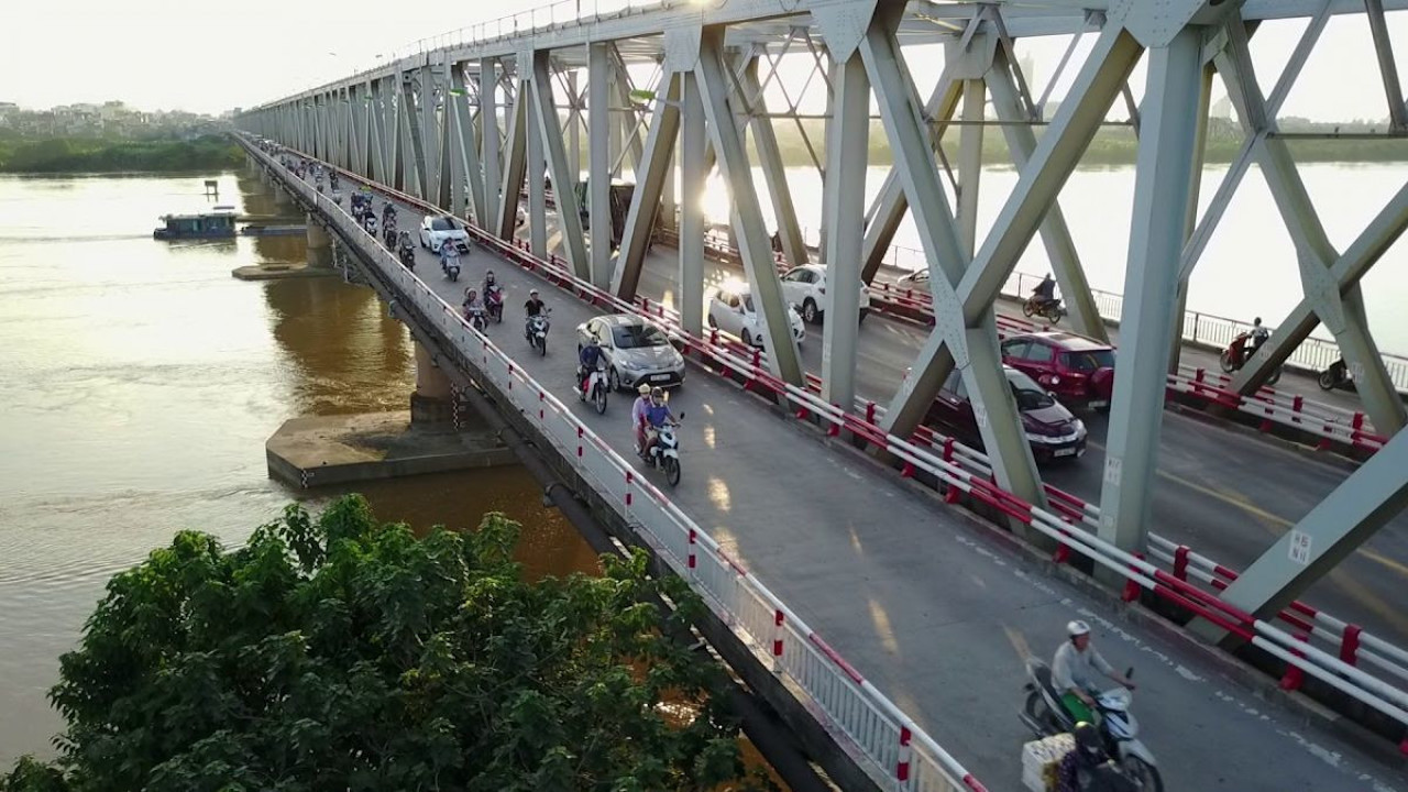 ha-noi-mat-cau-chuong-duong-xuong-cap-can-som-duoc-sua-chua-1-687-1717-1726362936127-1726362936620758455918.jpeg