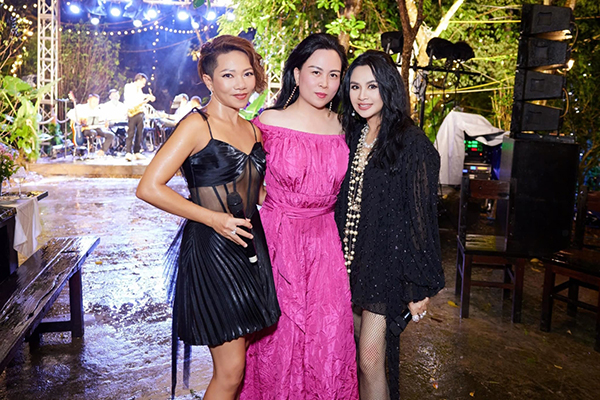 phuong-chanel-1-17271440230692106709208.jpg