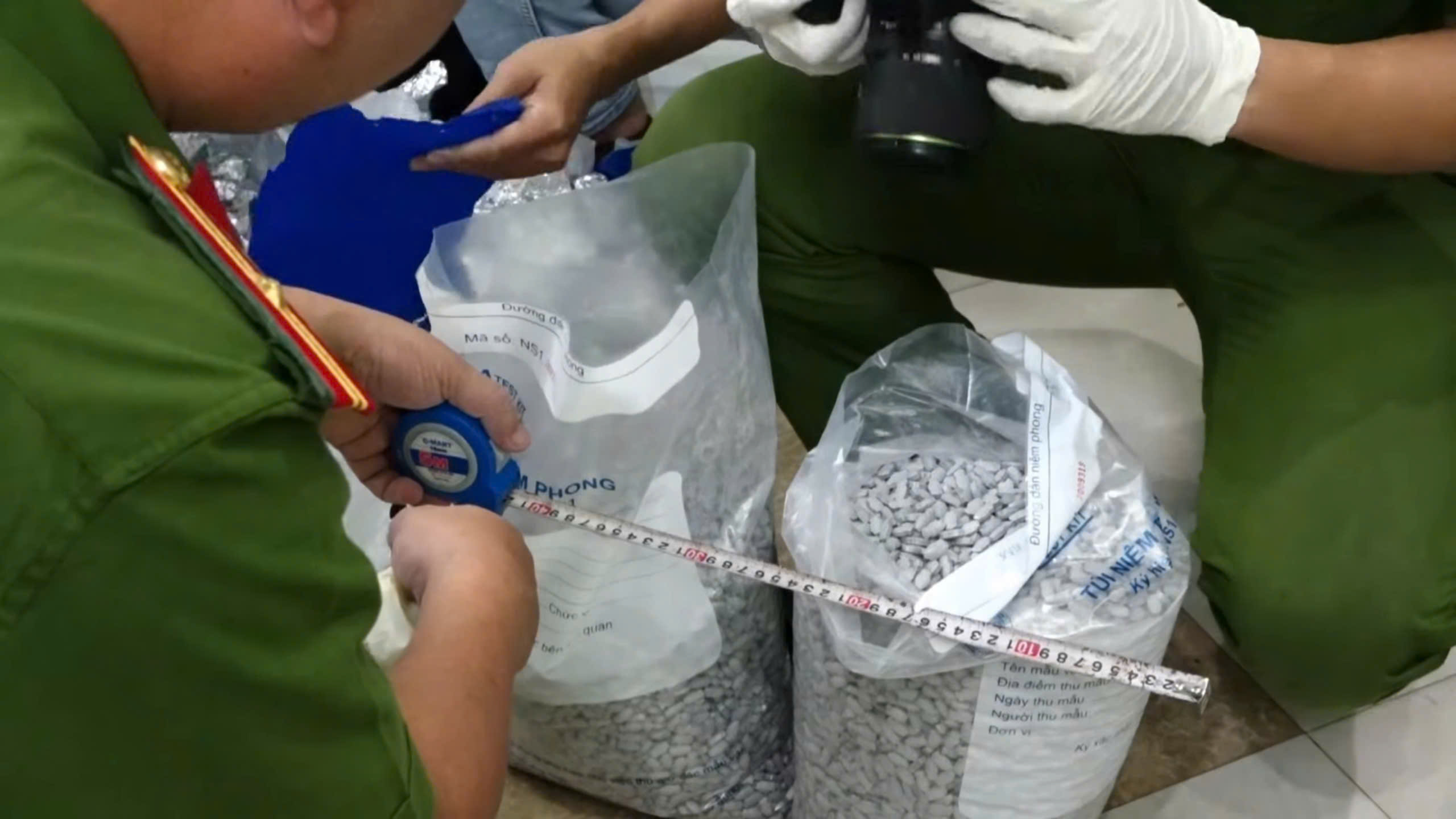 Án tử cho những kẻ buôn bán hơn 12kg ma túy- Ảnh 4. Án tử cho những kẻ buôn bán hơn 12kg ma túy- Ảnh 4.