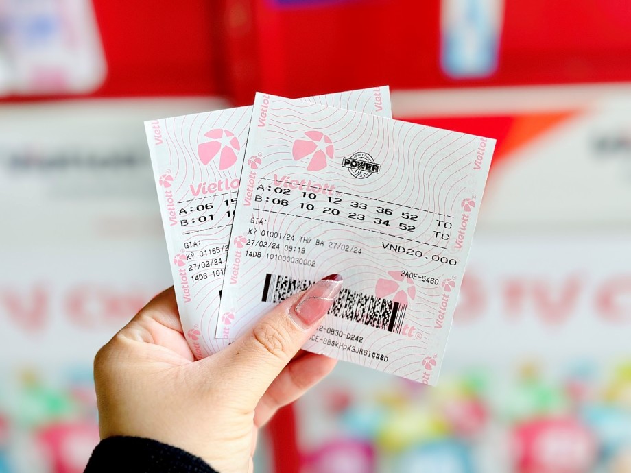 Kiên trì mua một dãy số Vietlott, người đàn ông bất ngờ ‘đổi đời’ vì trúng Jackpot- Ảnh 4.