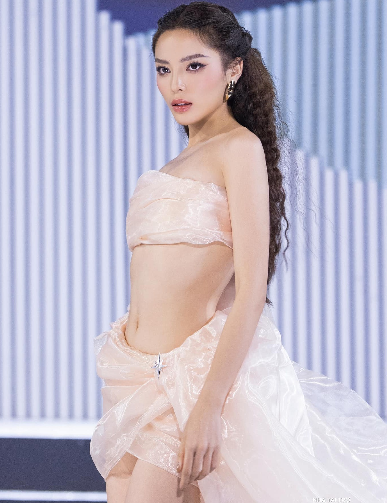 Kỳ Duyên bị "dội gáo nước lạnh" ở Miss Universe Vietnam- Ảnh 7.