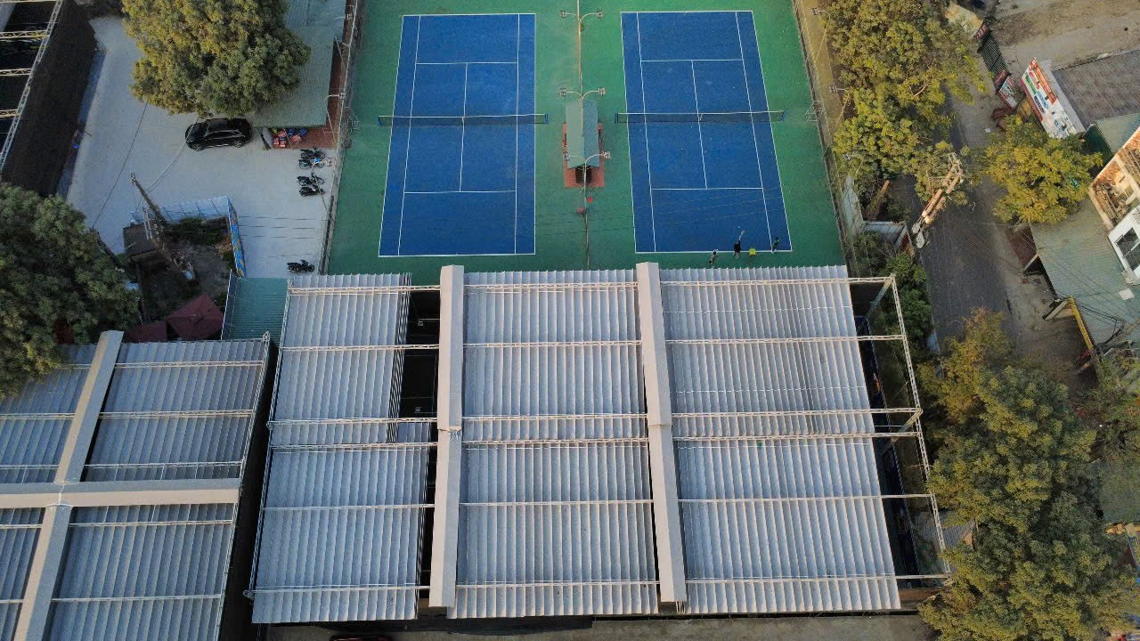 Tiếp vụ nhiều sân Pickleball 'mọc như nấm sau mưa' ở Mỹ Đình 1, Hà Nội: Biển tên 'không cánh mà bay', bên trong vẫn có người chơi - Ảnh 4.